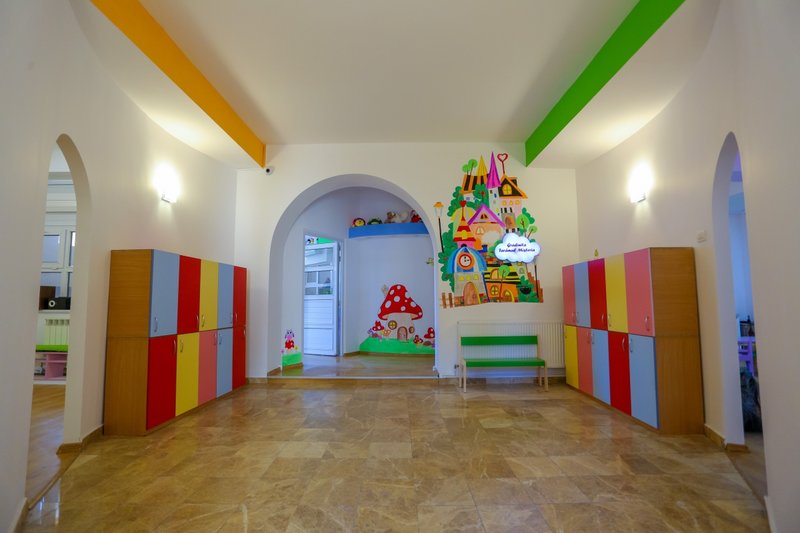 Maya si Prietenii - Cresa, Gradinita